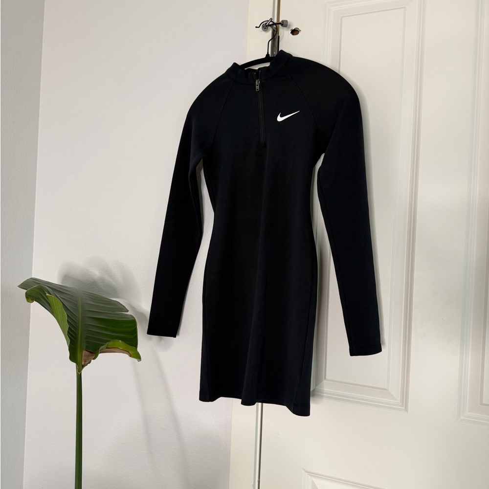 Nike Black Zippered Top